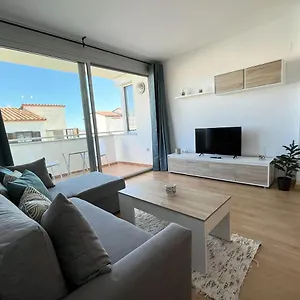 2-bedroom Brand New Steps From The , Llançà Espagne
